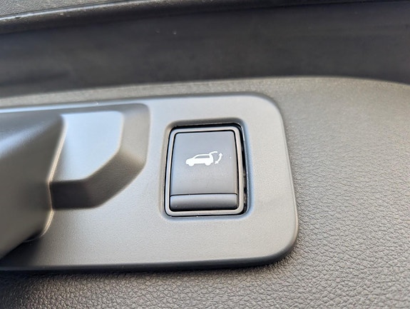 Mitsubishi Eclipse Cross 17 of 19