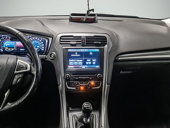 Ford Mondeo 12 of 25