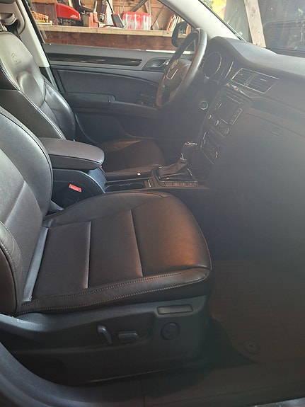 Skoda Superb 23 of 28