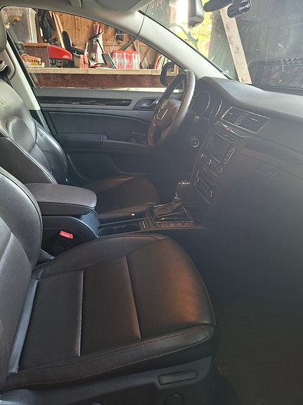 Skoda Superb 25 of 28