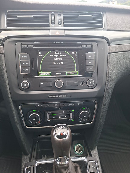 Skoda Superb 18 of 28