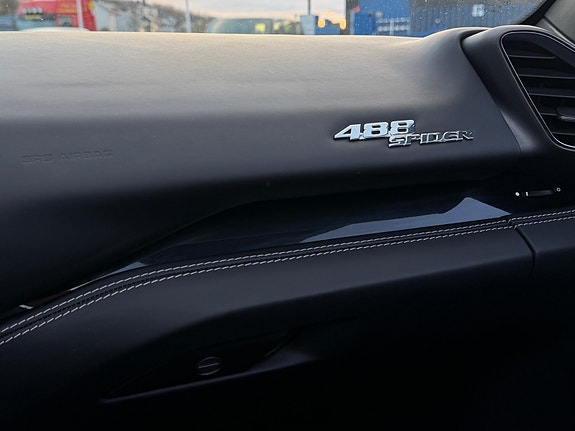 Ferrari 488 Spider 15 of 18