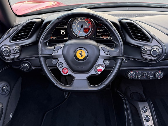 Ferrari 488 Spider 10 of 18