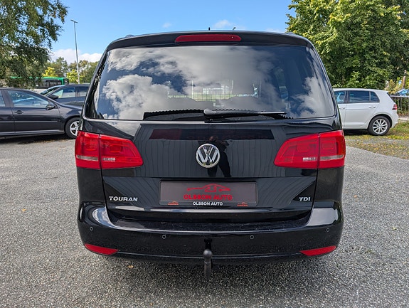 Volkswagen Touran 6 of 25