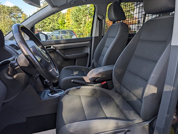 Volkswagen Touran 10 of 25