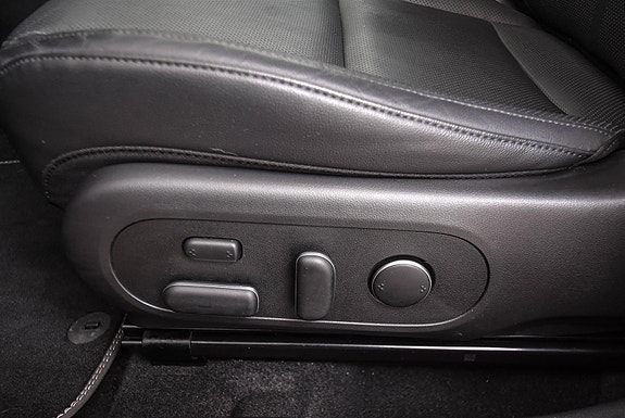 Hyundai Kona 15 of 30