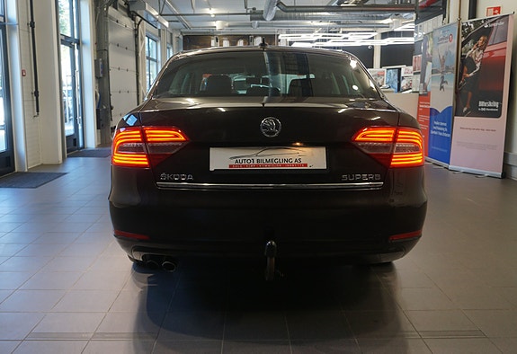 Skoda Superb 7 of 30