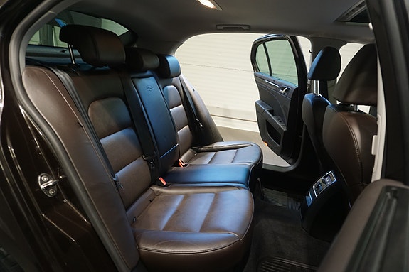 Skoda Superb 21 of 30
