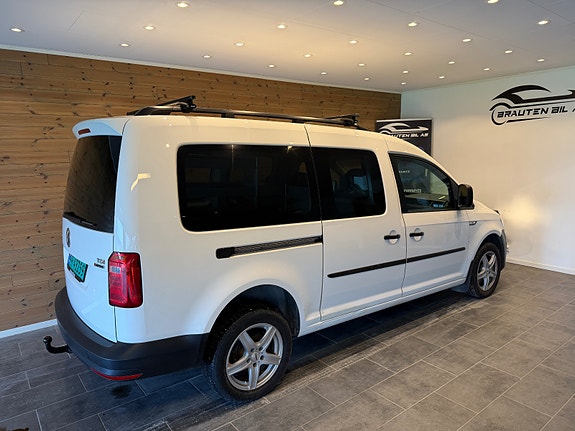 Volkswagen Caddy Maxi 9 of 17