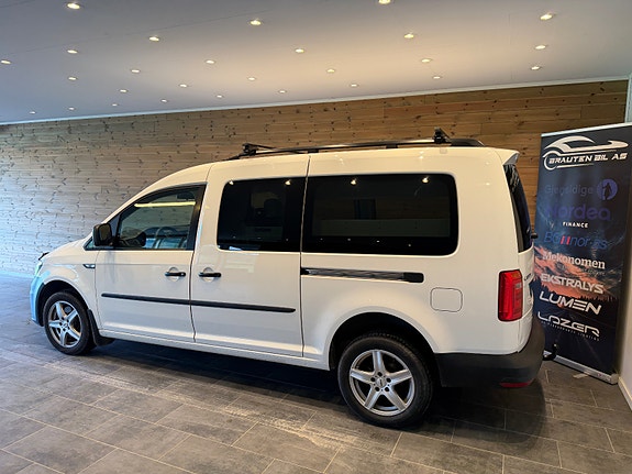 Volkswagen Caddy Maxi 4 of 17