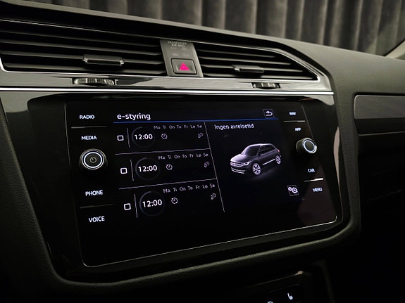 Volkswagen Tiguan 29 of 30