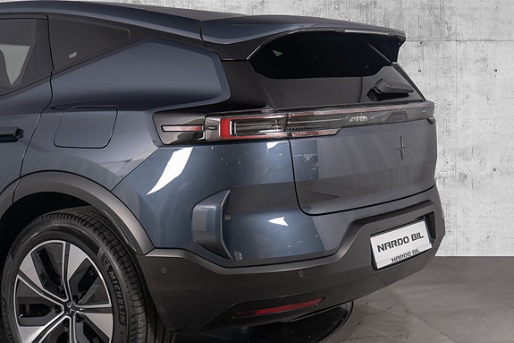 Polestar 3 10 of 30