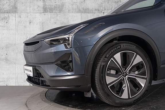 Polestar 3 7 of 30