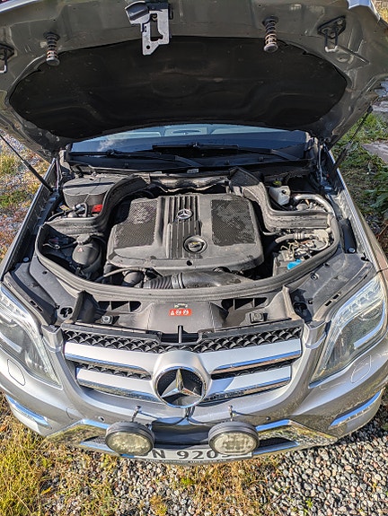 Mercedes-Benz GLK220 9 of 9