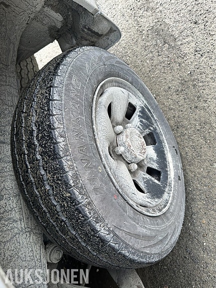 Toyota HiAce 6 of 28