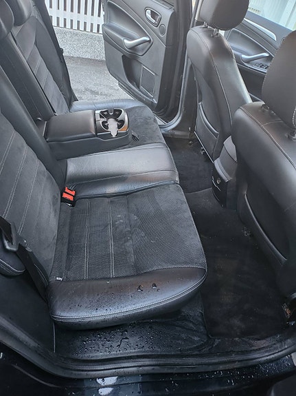Ford Mondeo 10 of 24