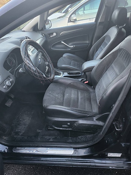 Ford Mondeo 7 of 24