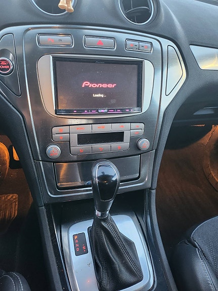 Ford Mondeo 15 of 24
