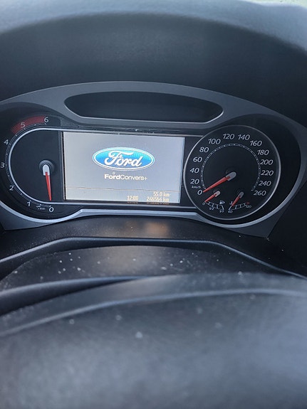 Ford Mondeo 14 of 24