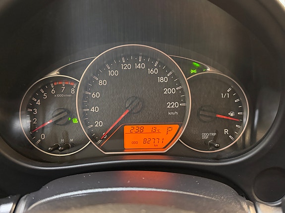 Toyota Verso-S 15 of 19