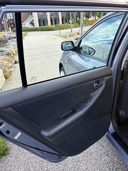 Toyota Corolla 13 of 30