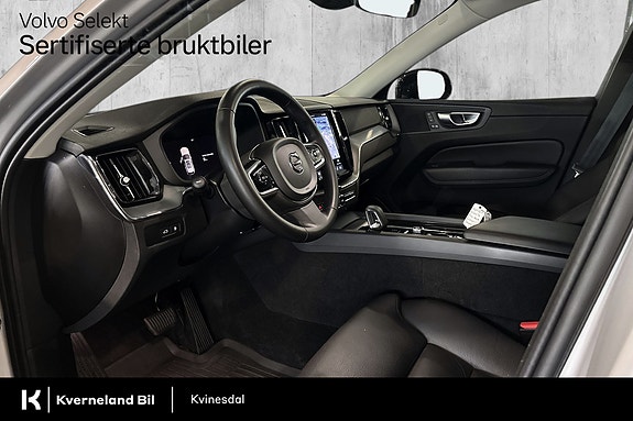 Volvo XC60 17 of 30