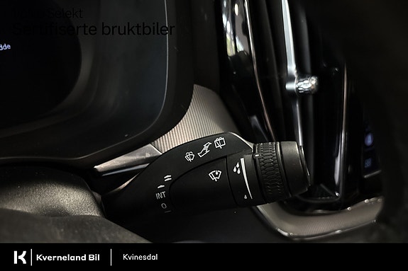 Volvo XC60 21 of 30