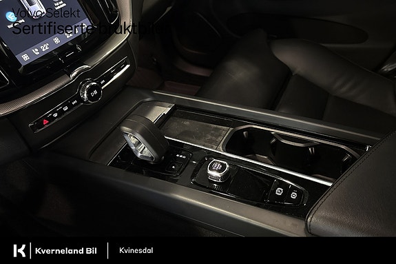 Volvo XC60 27 of 30