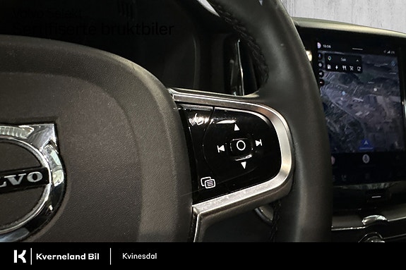 Volvo XC60 16 of 30