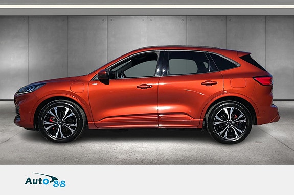 Ford Kuga 2 of 13