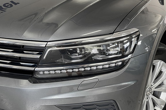 Volkswagen Tiguan 5 of 30