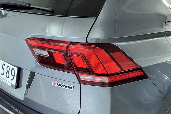 Volkswagen Tiguan 13 of 30