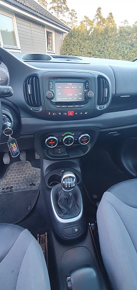 Fiat 500L 6 of 8