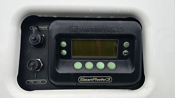 Schmitz SKO24/L-13,4 FPK45Cool kjøtthengtralle 2 of 15