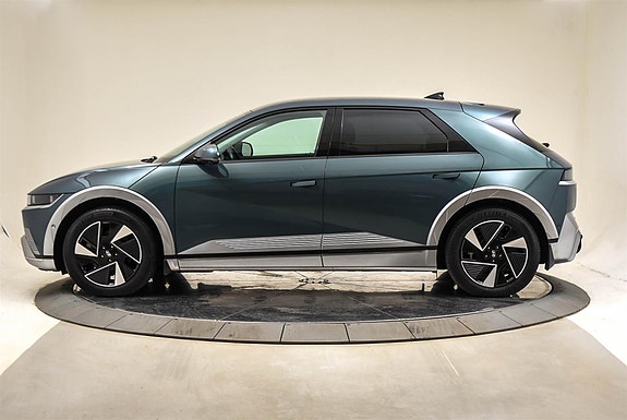 Hyundai Ioniq 5 2 of 30