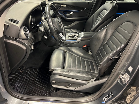 Mercedes-Benz GLC350 e 7 of 30