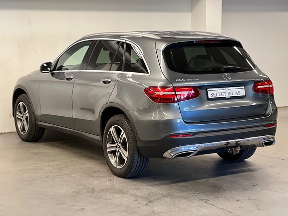 Mercedes-Benz GLC350 e 4 of 30