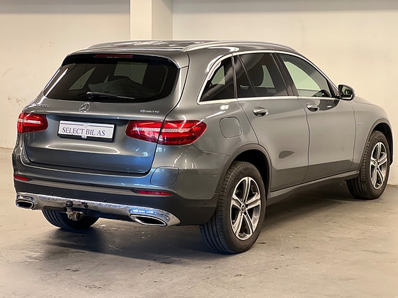 Mercedes-Benz GLC350 e 6 of 30