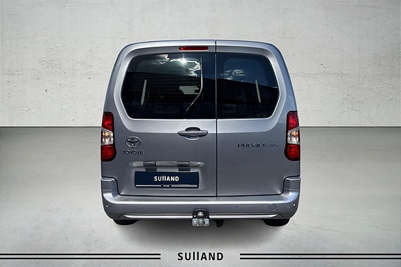 Toyota Proace City 7 of 23