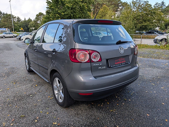 Volkswagen Golf Plus 4 of 28