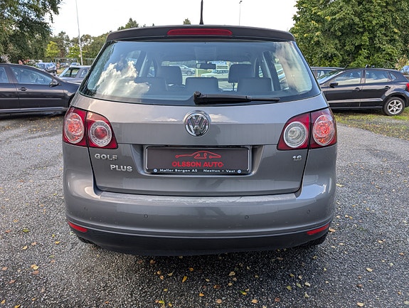 Volkswagen Golf Plus 6 of 28