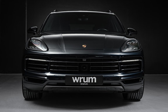 Porsche Cayenne 7 of 30
