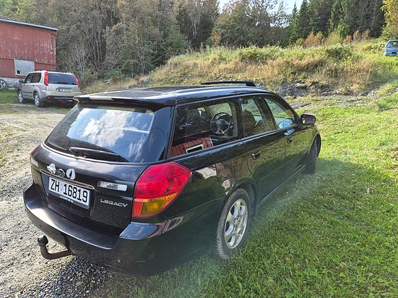 Subaru Legacy 3 of 15