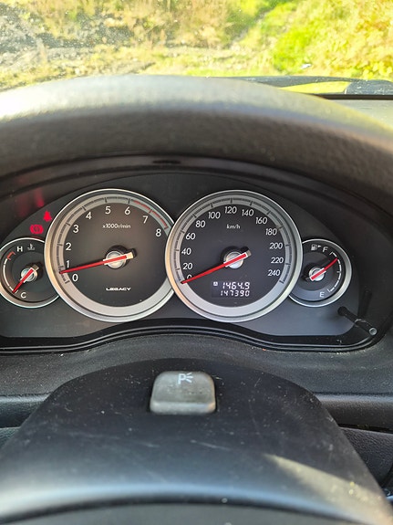 Subaru Legacy 5 of 15