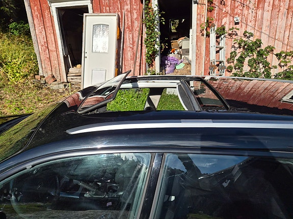 Subaru Legacy 4 of 15