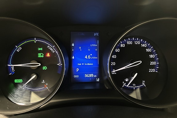 Toyota C-HR 12 of 30