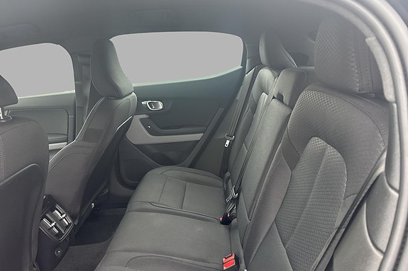 Polestar 2 11 of 18
