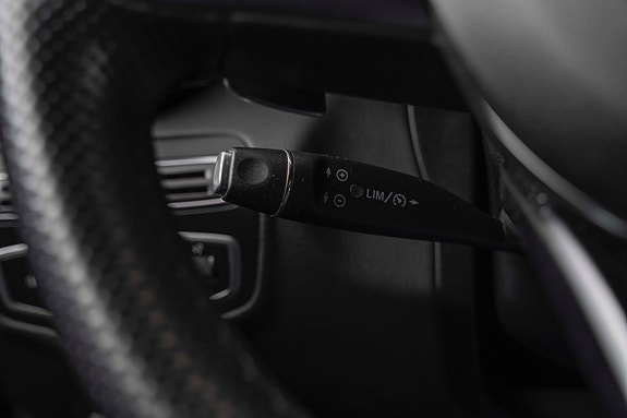 Mercedes-Benz GLC350 e 23 of 26