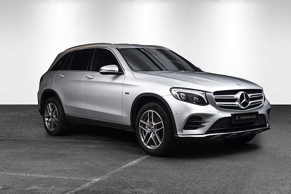 Mercedes-Benz GLC350 e 7 of 26