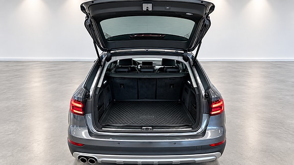 Audi A4 allroad 6 of 6